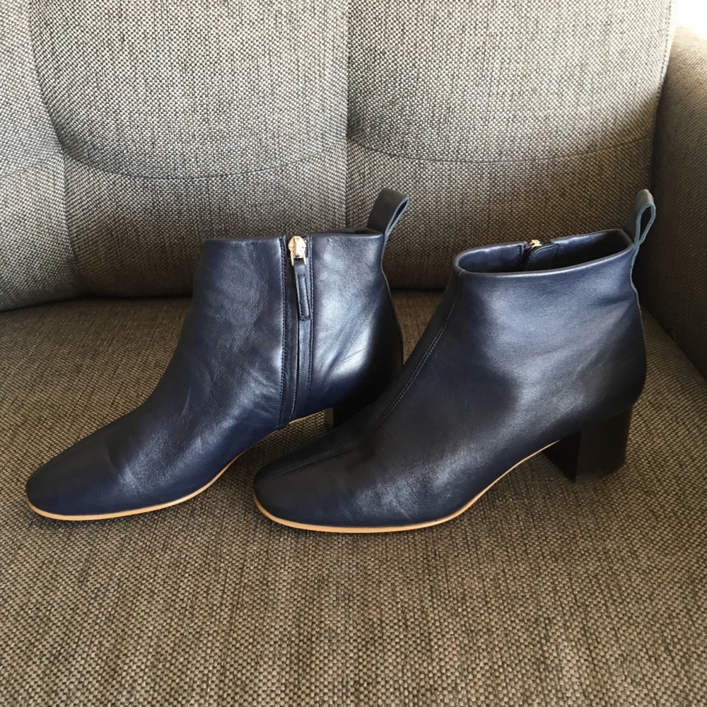Everlane The Day Boot Navy 7
